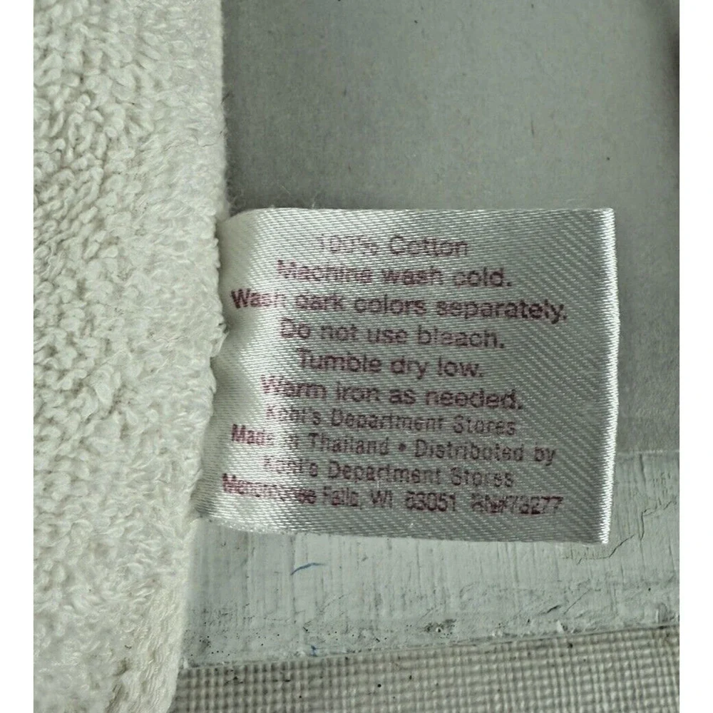 Christmas Towels 3 Hand Towels Merry Christmas Theme Season Bright Brand